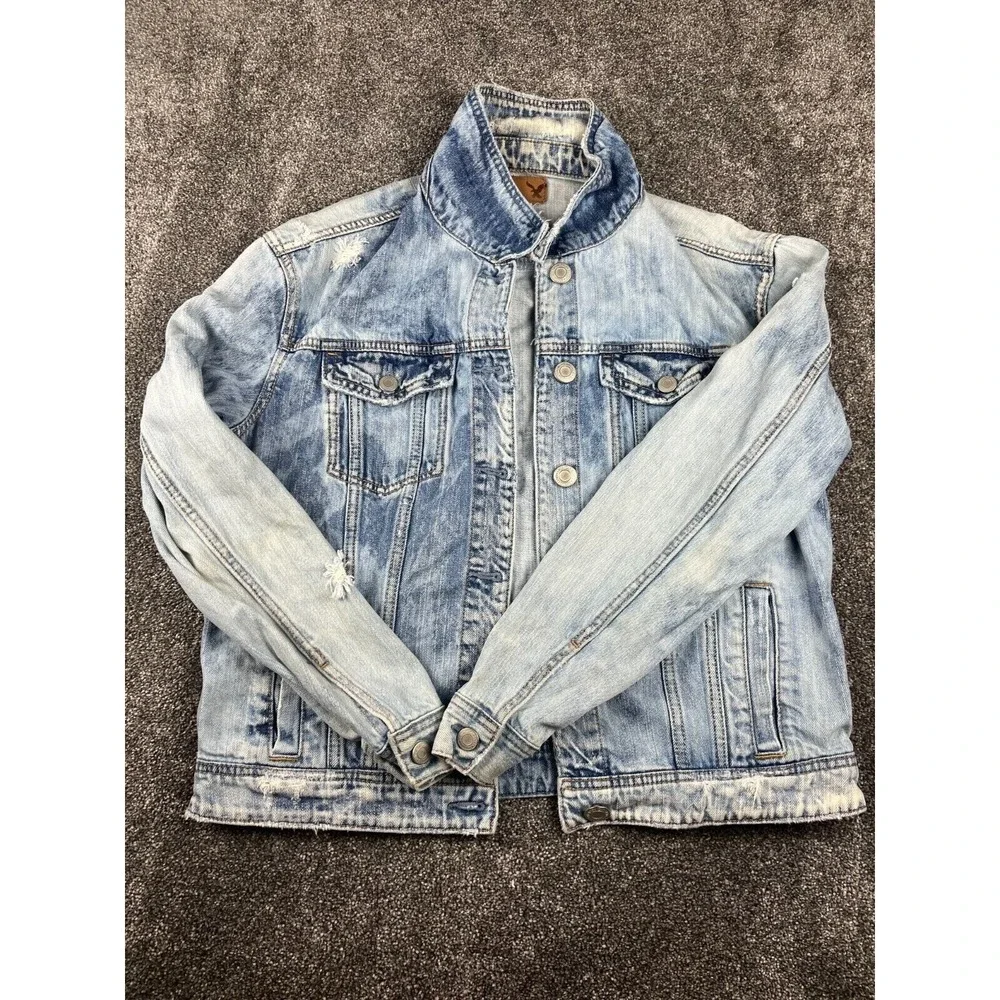 American Eagle‎ Womens Denim button up size M Jacket Distressed Light Wash